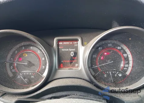 2017 Dodge Journey Crossroad Plus z USA, uszkodzony, nr VIN 3C4PDCGG6HT544072